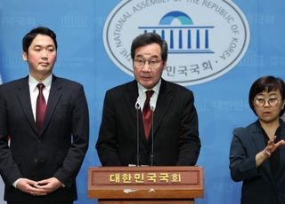 [1/11 데일리안 퇴근길뉴스] 이낙연, 민주당 탈당·신당 창당 선언…"1인·방탄정당 떠나 다당제 실현" 등