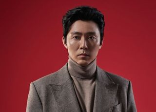 이무생, 김희애·염정아·이영애의 남자 ‘조건 없는’ 사랑의 화신 [OTT 내비게이션⑪]