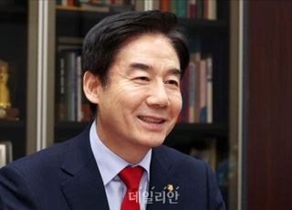 [인터뷰] 이용호 "'尹이 영입한 3선 의원' 돼 마포갑에 무게감 더하겠다"