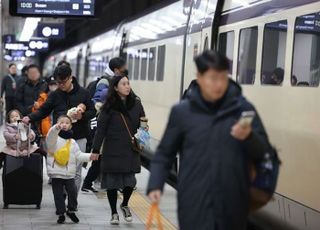 '지역민 소통·공약 구상·숏폼'…설 연휴 '안방픽' 노리는 예비후보들