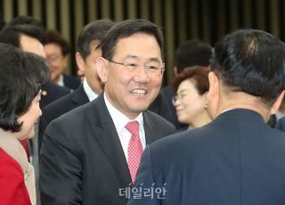 與주호영, 당 험지 출마 요구 사실상 거절…"선거 코 앞에 두고? 너무 늦었다"