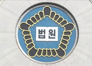빵집 위치 물었을 뿐인데…욕하며 무차별 폭행한 20대 남성 