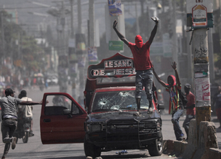 아이티서 수감자 4000명 탈옥…"비상사태 선포"