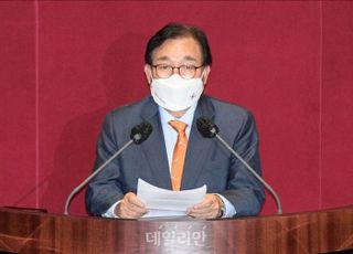 '울산 남구갑' 이채익 "총선 불출마할 것…무소속 출마 암시 죄송"