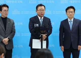 민주당, 이재명·이해찬·김부겸 '3톱' 공동선대위 체제 구성