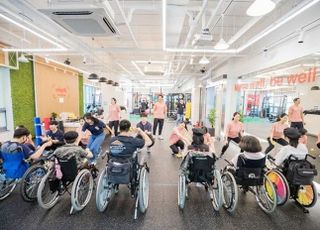 상상인그룹, 휠체어 사용 아동 신체발달 프로젝트 진행