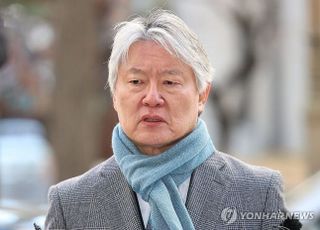 노환규 전 의협회장 "전공의에 이어 의대 교수들까지 악마화"