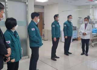 이상일 용인특례시장, 조규홍 복지부장관과 지역응급의료센터 강남병원 방문