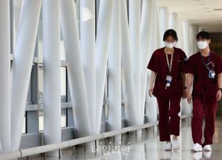 정부, 결국 진료지원(PA) 간호사 대폭 확대…"1900명 증원·제도화 추진"
