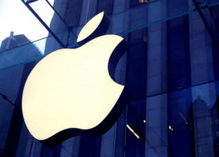 잘 나가던 애플...주요 사업서 ‘적신호’