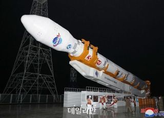 국내 최초 양산형 초소형 군집위성 1호, 다음 달 24일 발사 목적 이송