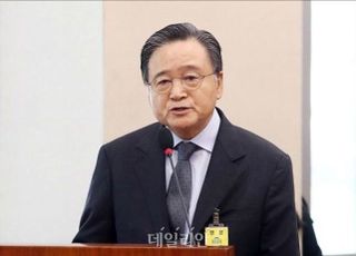 검찰, ‘민주노총 탈퇴 종용’ 혐의 허영인 SPC회장 구속영장 청구