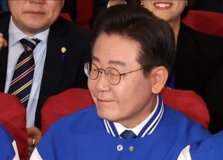 '민주당 압승' 이끈 이재명…'여소야대' 재현으로 尹정부 심판 고삐