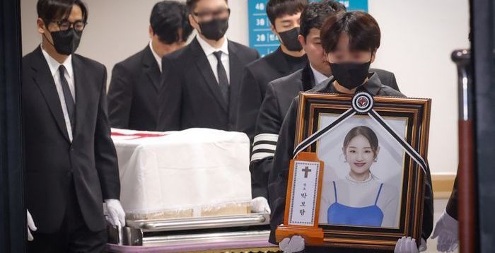 ‘돈벌이’ 수단 된 박보람의 죽음…미디어 리터러시 능력도 필요 [D:이슈]