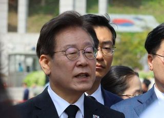 이재명, 영수회담 관련 "尹과 '민생회복 지원금' 얘기하겠다"