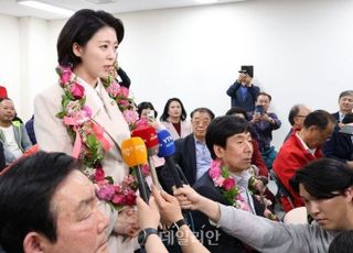 "정치는 책임…원내대표 불출마하라" 배현진, 이철규에 공개 서한
