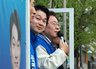 '대장동 변호인' 김동아 학폭 의혹…金 "모두 허위, 일방적 주장일 뿐"