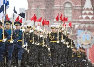 푸틴 "전략군 상시 준비태세…러 위협 용납치 않을 것"