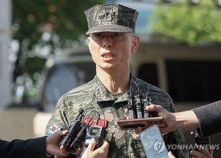 '채상병 사망' 임성근 전 해병 1사단장 경찰 출석...윗선 수사 속도전