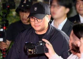 "팬들과의 약속" 김호중, 공연 이어간다
