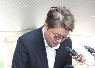 '음주 뺑소니' 김호중, 결국 구속…法 "증거 인멸 우려"