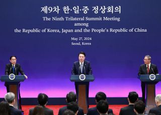 [속보] 기시다 "北 비핵화와 한반도 안정, 3국 공동 이익 다시 확인"