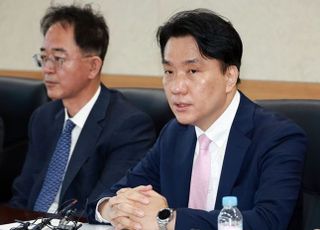 금융위, '서민·자영업자 지원방안 마련 TF' 1차 회의 개최