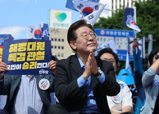 장외 나선 이재명·조국 "채상병 특검법 재발의"…與 "생떼 정치"(종합)