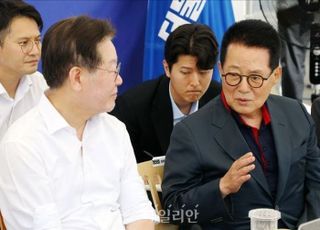 박지원 "이재명 '애완견' 지나친 발언…지지율 정체, 사법리스크도 원인"