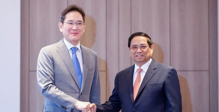 이재용 "베트남의 성공은 곧 삼성의 성공…세계 최대 디스플레이 거점 될 것"