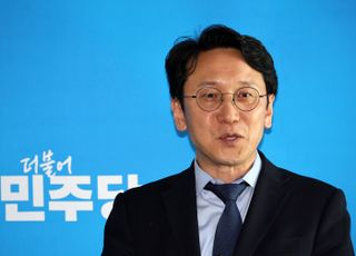 천준호 "이재명 연임 도전 메세지?…'민생 어떻게 살릴 것이냐' 중점"