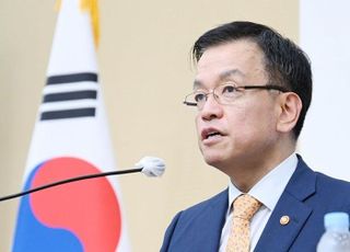 상속세 인하, 결국 ‘부자 감세’였다…30억원 이상에 혜택 쏠려 [2024 세법]