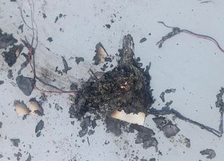 北 오물풍선 낙하 후 화재… 잔해서 기폭장치 발견