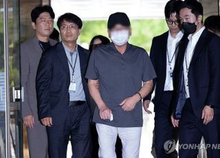 "대단히 죄송합니다"…'시청역 역주행 사고' 운전자 구속심사 출석