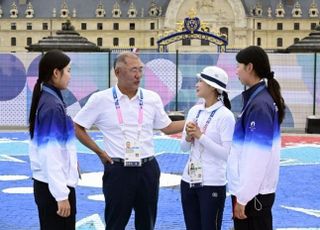 ‘양궁협회만 같아라’ 금 따고도 격랑 속으로 빠져드는 배드민턴협회·사격연맹