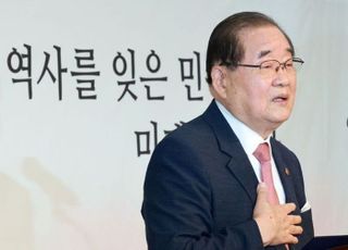 與 "이종찬, 이념 갈등 부채질…이념과 자리 집착은 노욕"