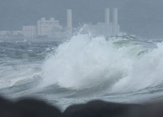 [태풍 9호 종다리] 오전 7시 약화됐지만 중부지방 ‘물폭탄’…수도권 호우특보