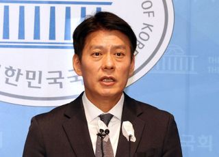 민주당 "尹, 의료대란 국민께 사과하고 복지부 장·차관 파면해야"