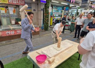 정장선 평택시장, 5개 전통시장 방문.. 상인 격려