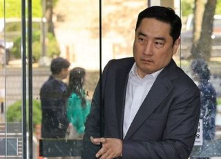 '조민 포르쉐' 발언 강용석·김세의, 대법원서 무죄 확정