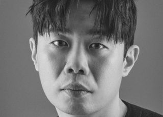 '학폭 의혹' 안세하, 시구 취소 이어 아내 가게 휴업·뮤지컬 하차