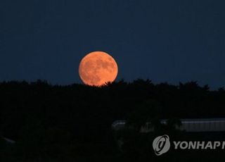 [오늘 날씨] 연휴 첫날, 전국 곳곳 '비'…2024년 추석 보름달 뜨는 시간·달맞이 명소는?