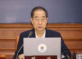 한 총리 "추석 연휴 '응급실 대란' 발생하지 않아…의료진에 감사"