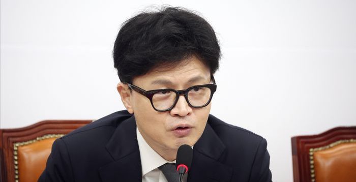 '원외에 힘싣는' 한동훈…'체질 개선·우군 확보' 두마리 토끼 잡을까