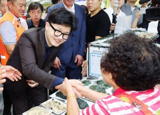 한동훈, 부산 금정 재보선 지원 사격…"산업은행 반드시 부산 이전"