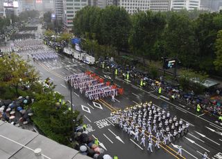 국군의날 시가행진 '낭비' 지적에…軍이 꼽은 3가지 효과