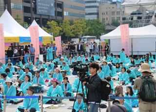 한글날 578주년 기념 ‘광화문광장 휘호대회’ 개최