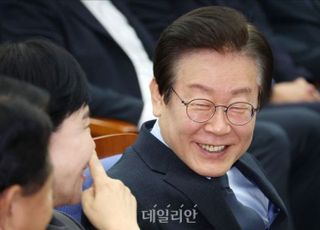 "이화영 재판부 피해 재배당 요청한 이재명…수용 가능성 거의 없어" [법조계에 물어보니 516]