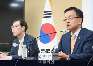 배당소득 분리과세로 1.2조원 감세…1조원은 ‘상위 1%’가 챙겨