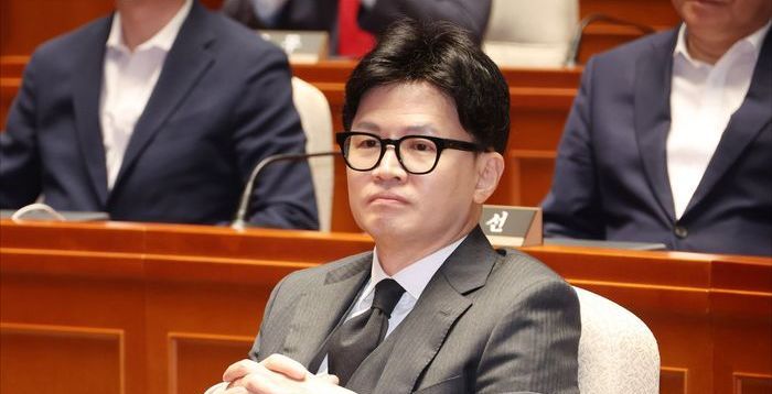 '김건희 라인 정리' 요구한 한동훈에…함께 흔들리는 국민의힘